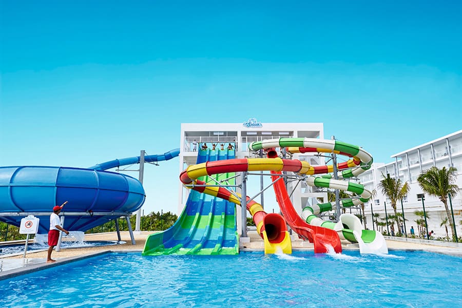 Parque acuatico hotel Riu Palace Costa Mujeres, en Cancún.